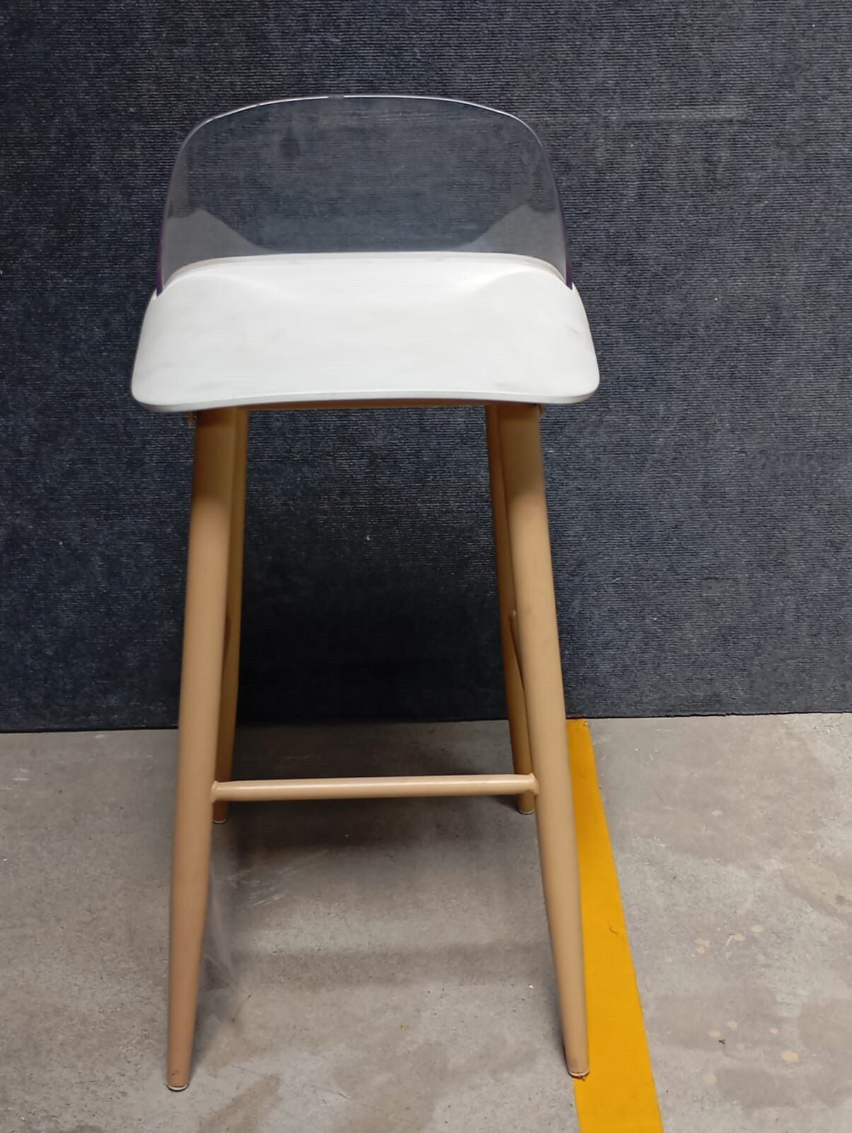 BAR CHAIR - FURNITURE - ( - BUENA CASA - 406x457x914 mm - 16.24inchX18.28inchX36.56inch)