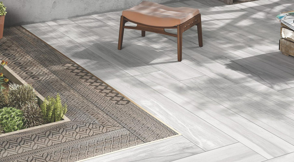 HISTORIC WASH GREY - COLORTILE - ( - SPREAD SPARKLE - 1200x195 mm - 48inchX7.7inch )