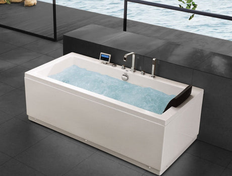 WELLNESS & BATHTUB