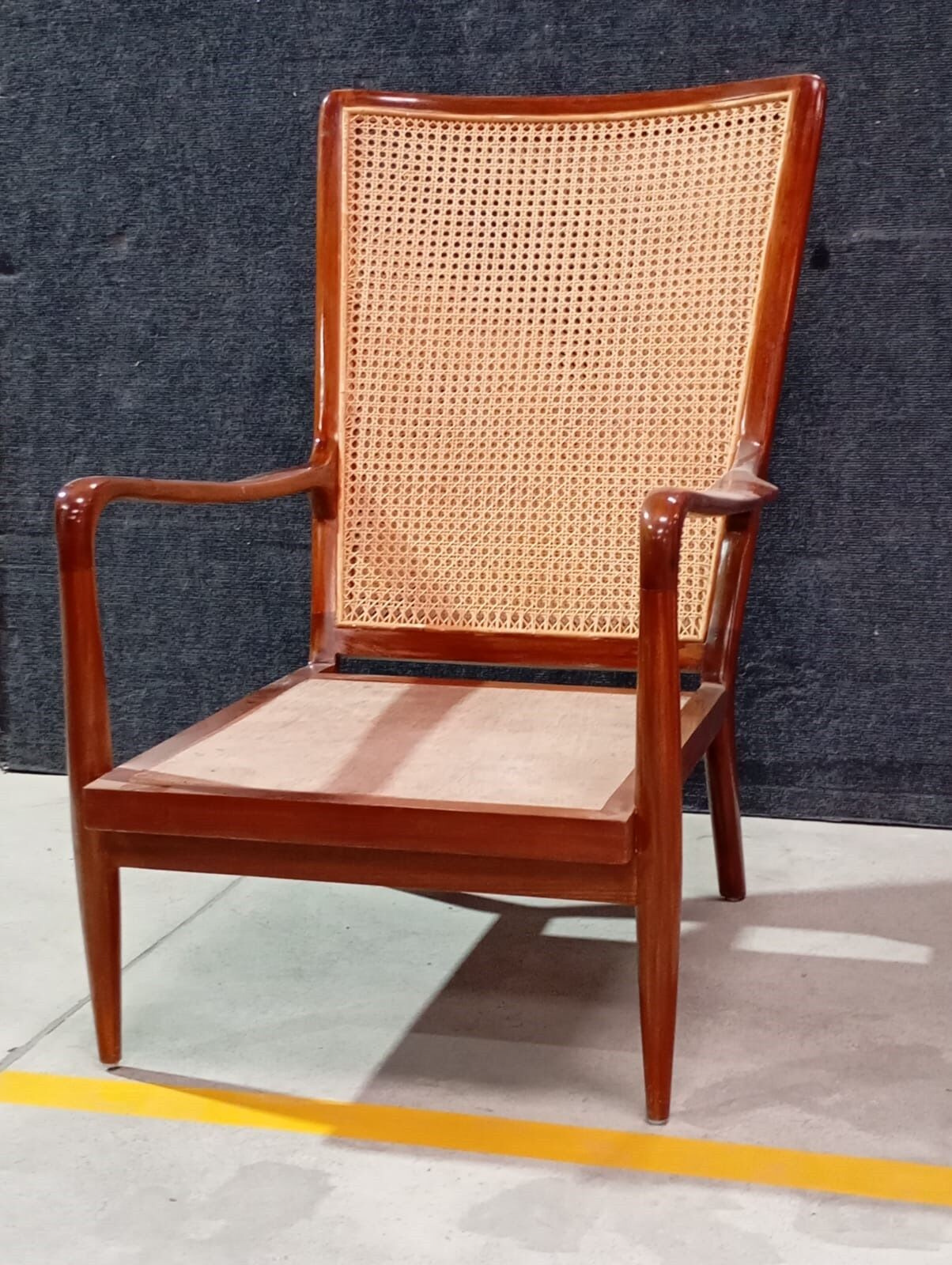 WOODEN JUTE MESH TEAK WOOD COMFORT CHAIR W/O CUSHION (ARM 559 MM) - FURNITURE - ( - BUENA CASA - 711x559x1016 mm - 28.44inchX22.36inchX40.64inch)
