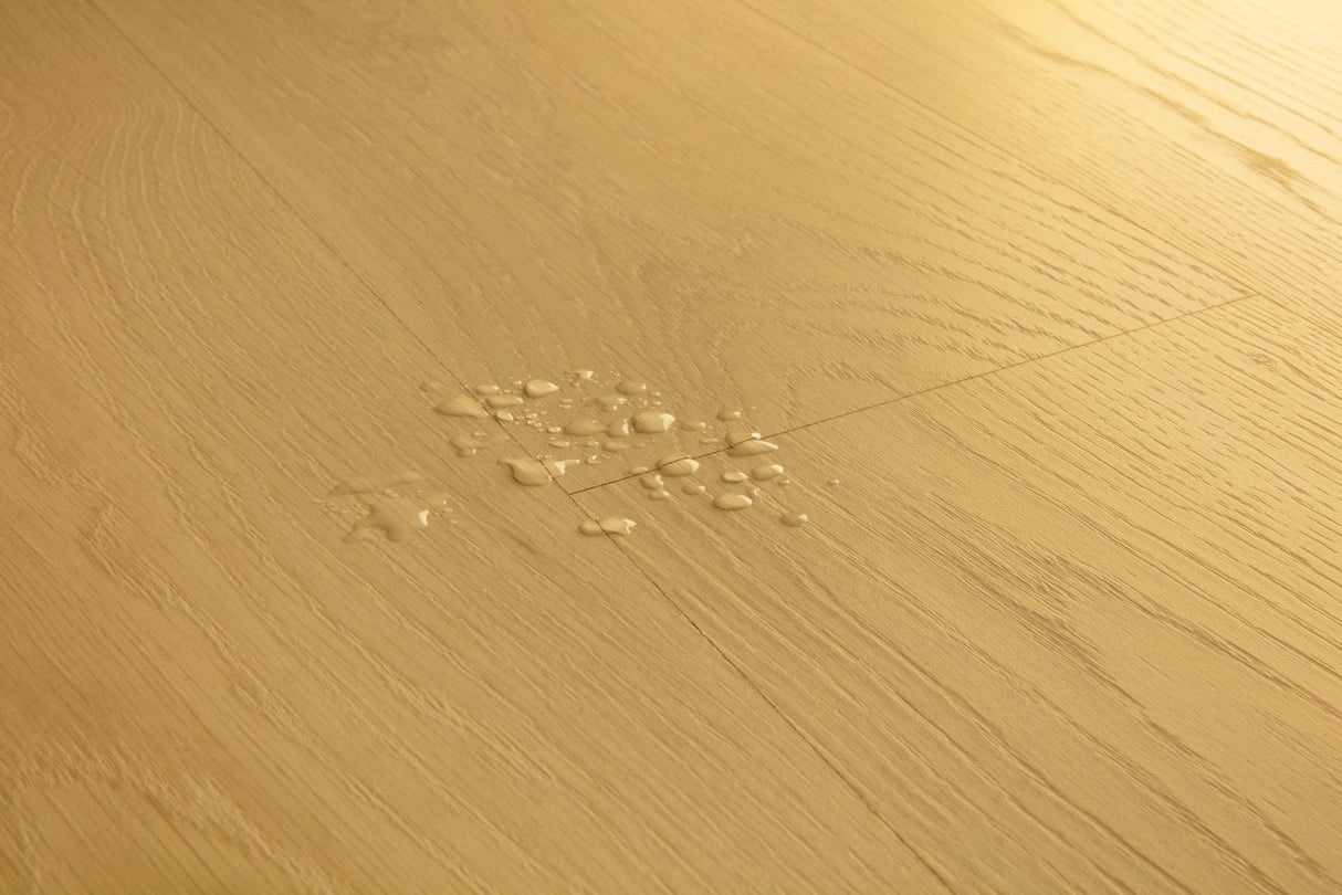 BISCUIT BROWN OAK (8 MM) AC4 - QUICK-STEP -  (  - CLASSIC - 1200x190x8 mm - 48inchX7.6inchX0.32inch )