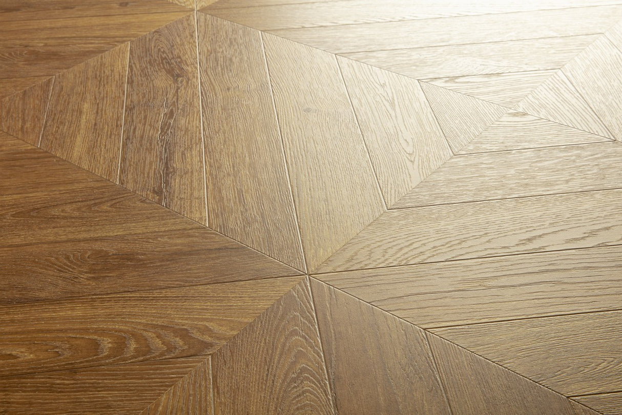 CHEVRON AND DIAMOND PATTERN (8 MM) AC4 - QUICK-STEP -  (  - IMPRESSIVE PATTERN - 1200x396x8 mm - 48inchX15.84inchX0.32inch )